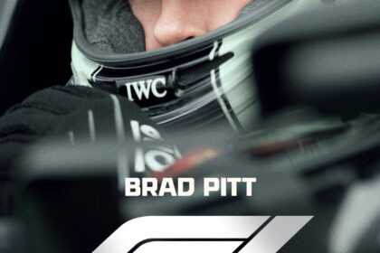 Brad Pitt como piloto de F1 em cena de ação do filme de 2025